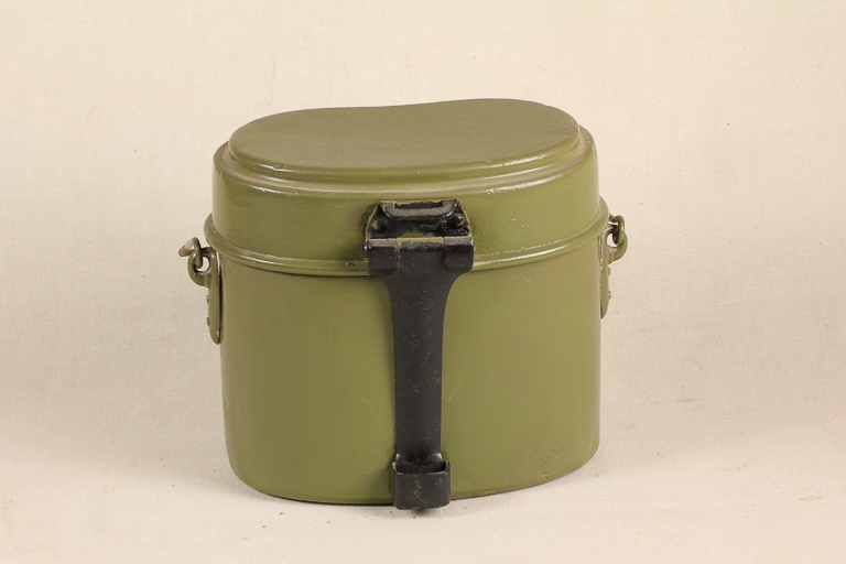 Gavetta completa di coperchio tedesca